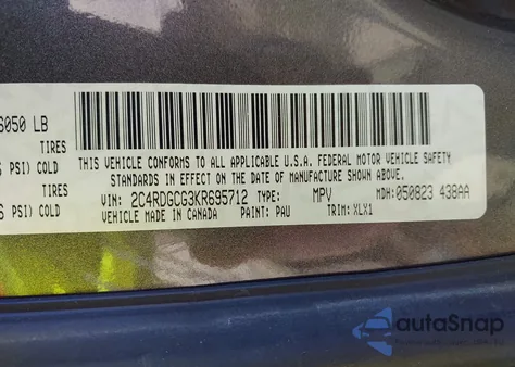 2019 Dodge Grand Caravan Sxt z USA, uszkodzony, nr VIN 2C4RDGCG3KR695712